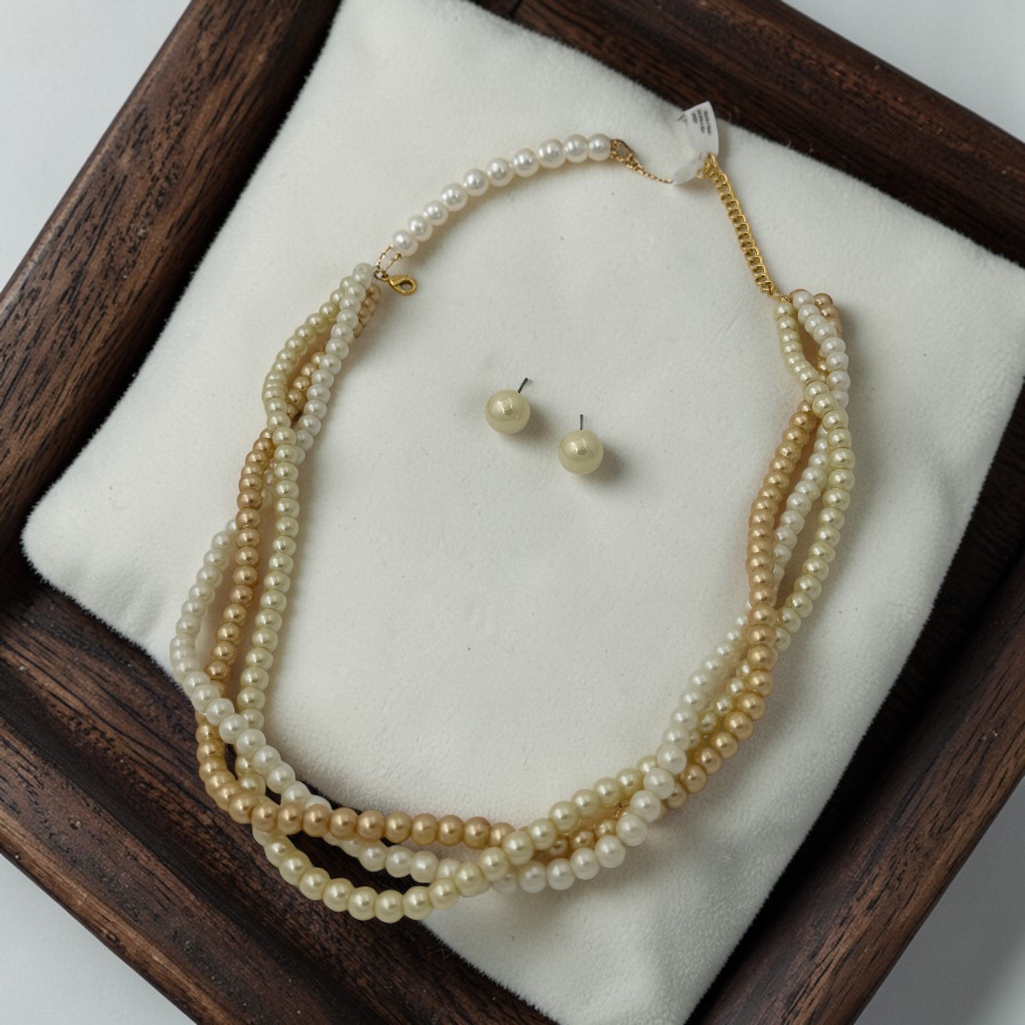 Nautica Pearl Necklace Set