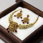 "Nandh Cascadia" Necklace Set