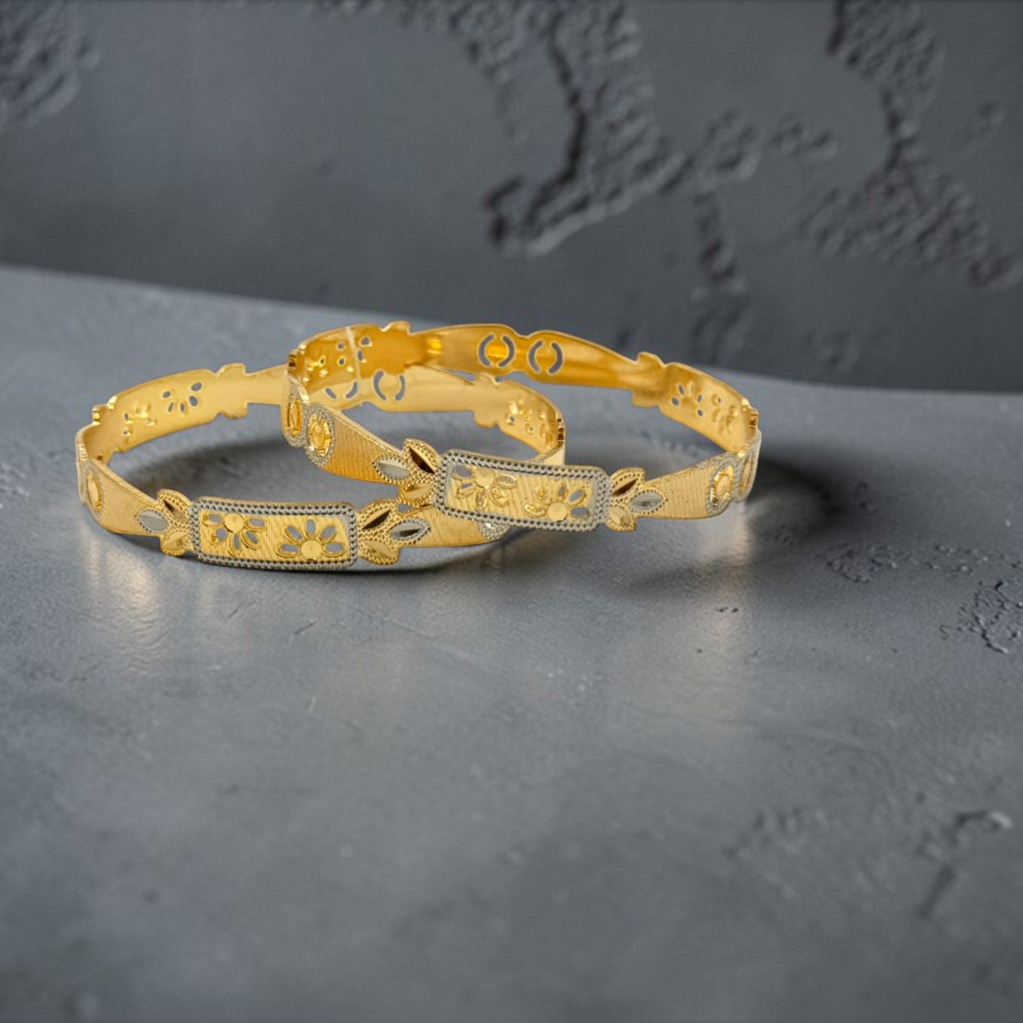 🩵"Ridhima" Bangle Set 🩵