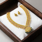 Kiran Necklace Set