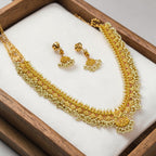 Chand Necklace Set