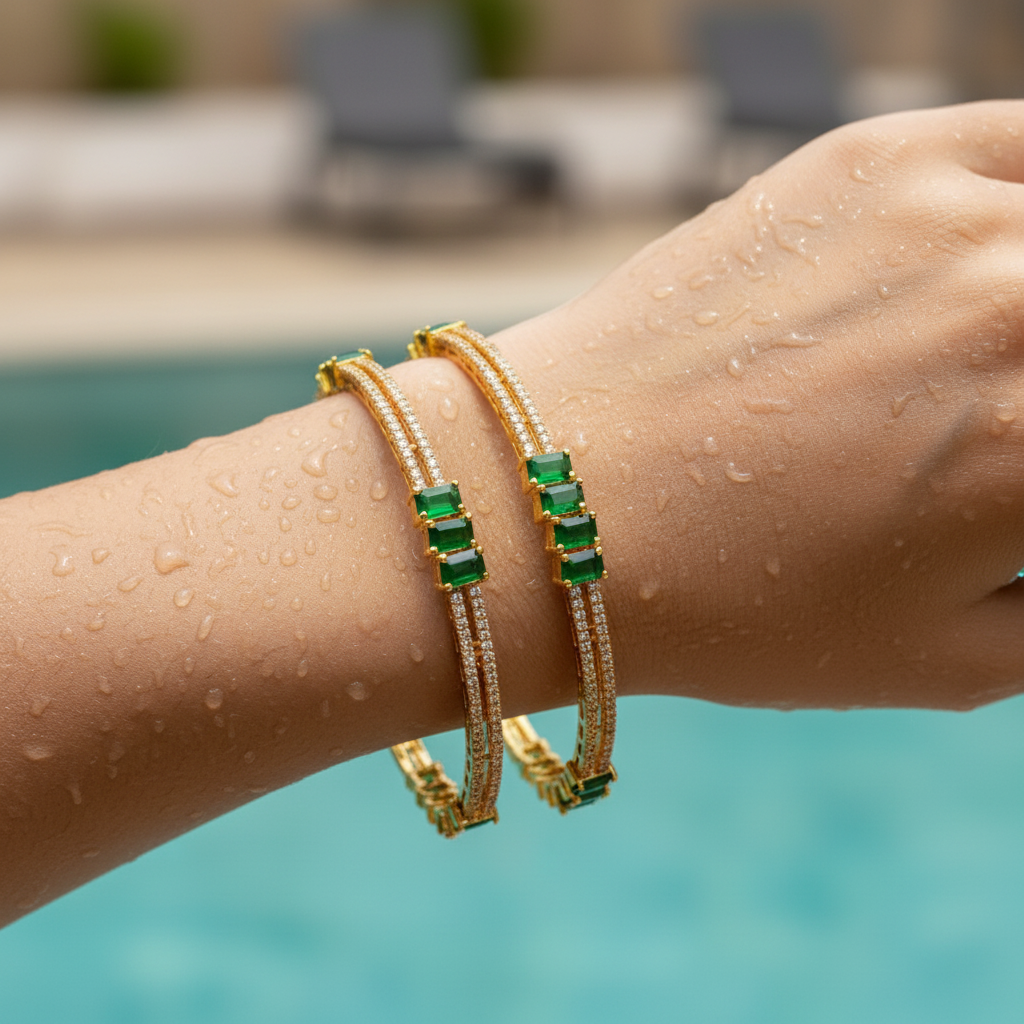 Emerald Line Gold Bangle Set