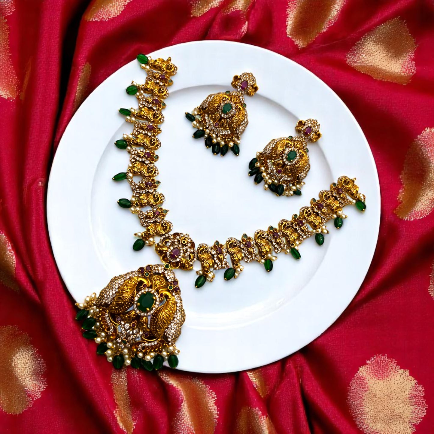🌸🌿 "Patra Ladi" Necklace Set 💫🐚