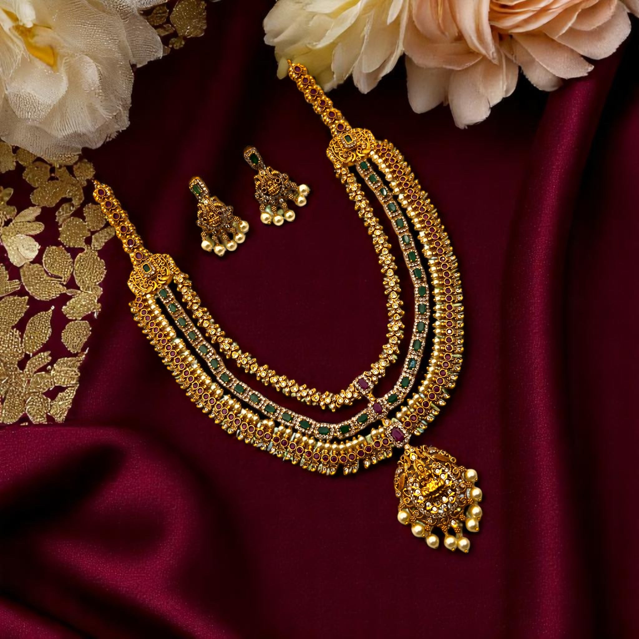 💎💖 "Varnita Pushpini" Necklace Set 💚⚪