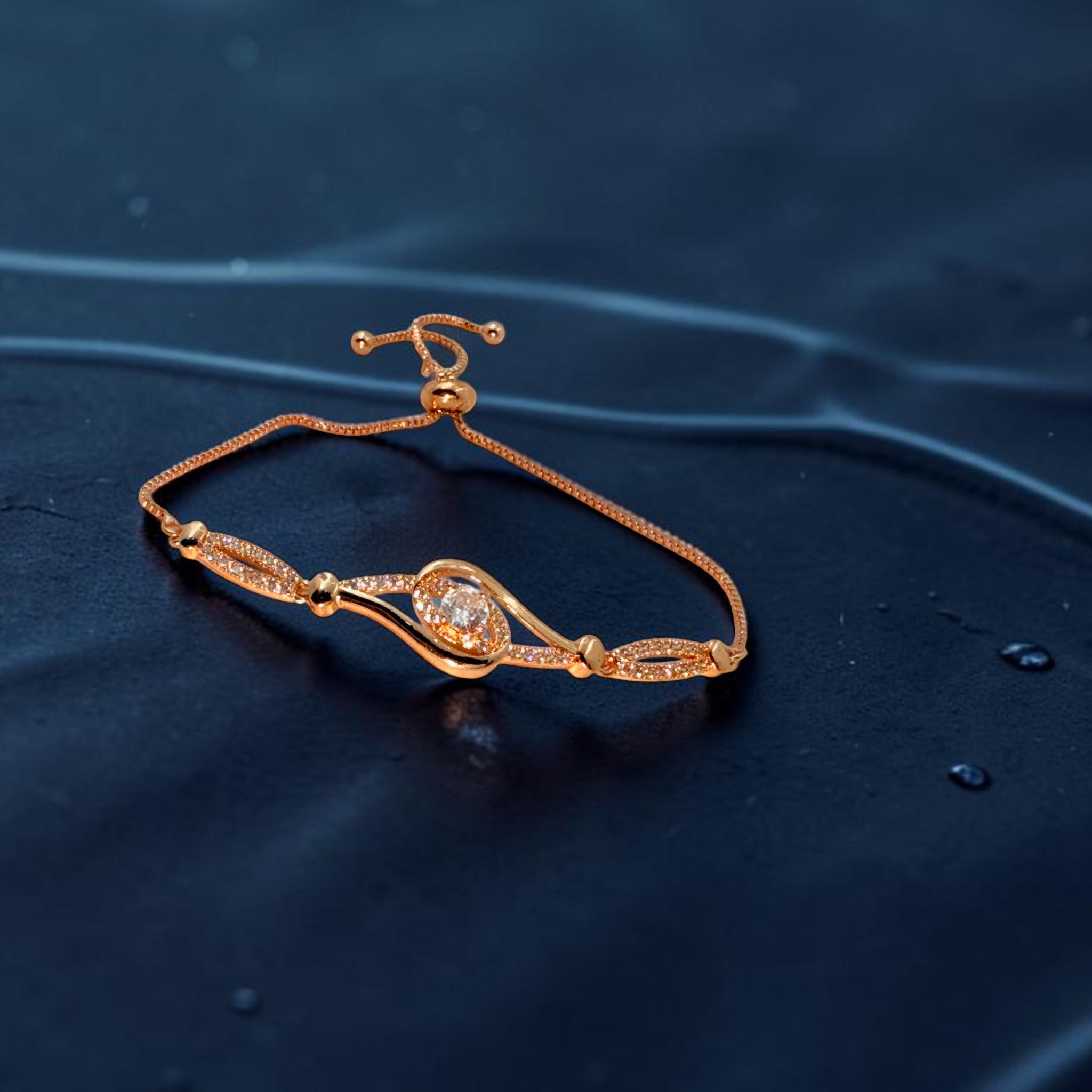 ✨ Lunelle Adjustable Chain Bracelet ✨