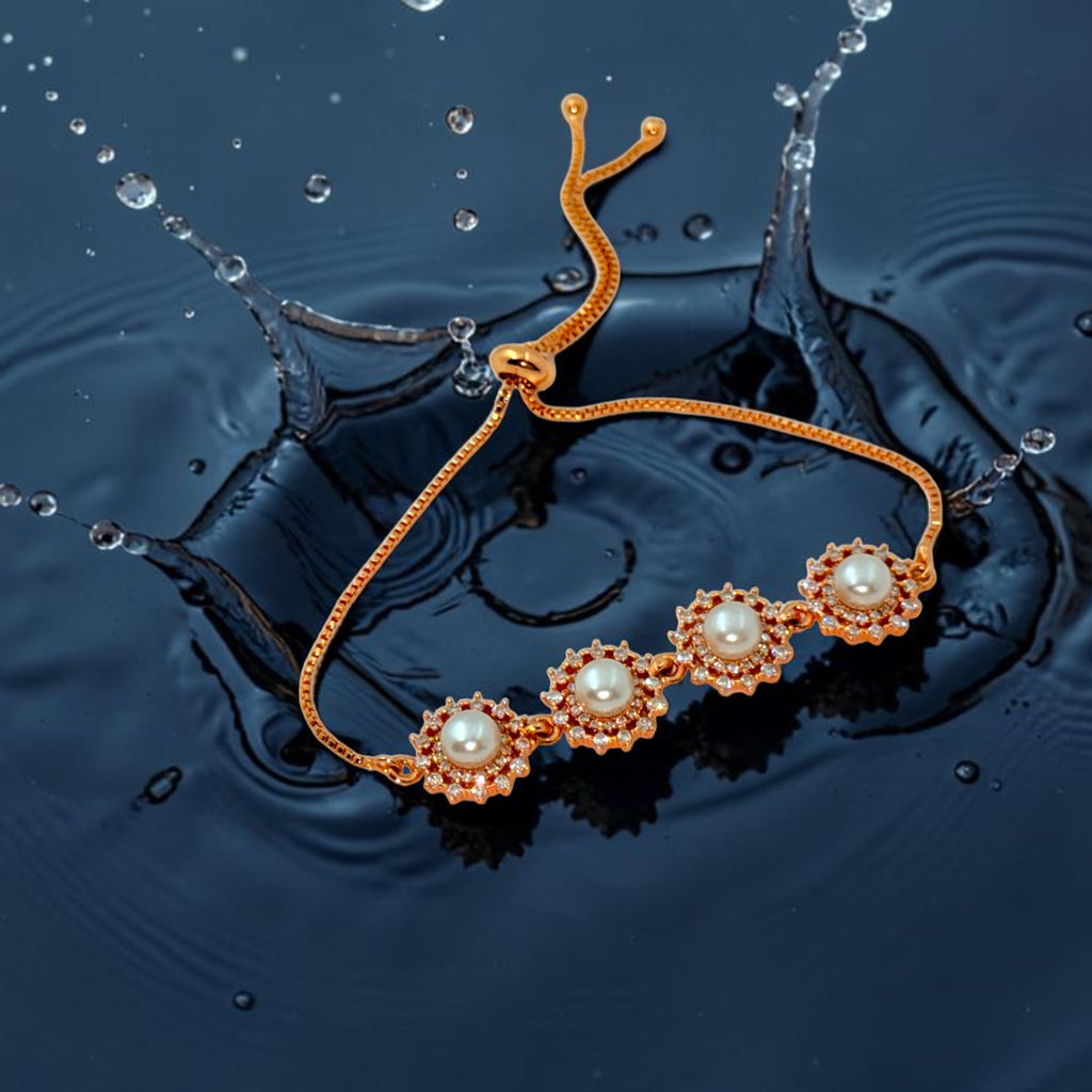✨ Pearlisse Adjustable Chain Bracelet ✨