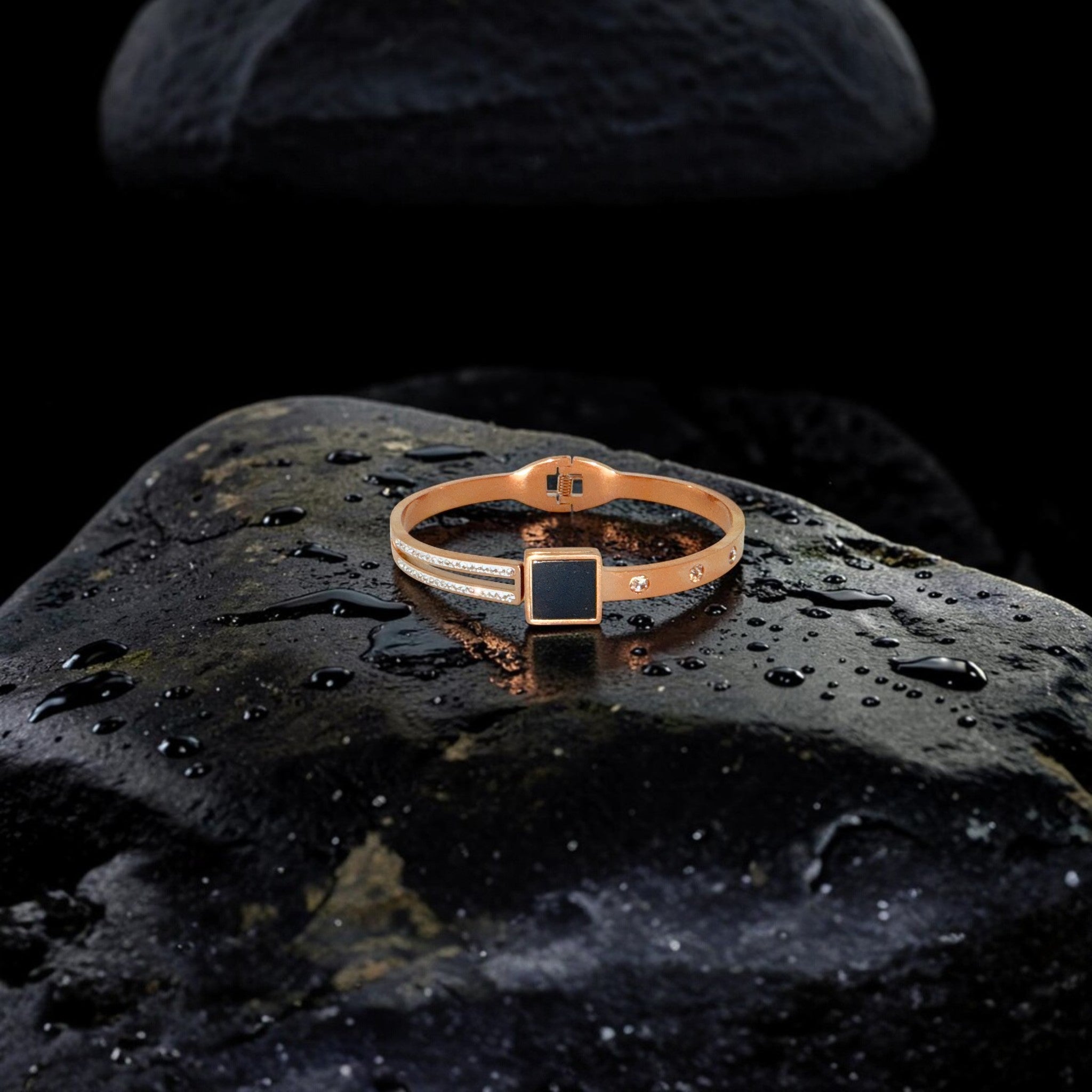 Noirvia Bracelet
