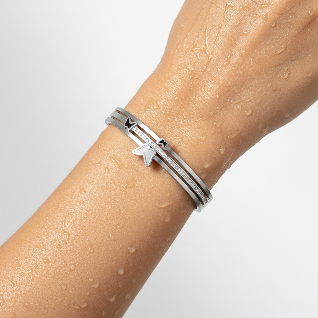 Flutter Charm Minimal Bracelet