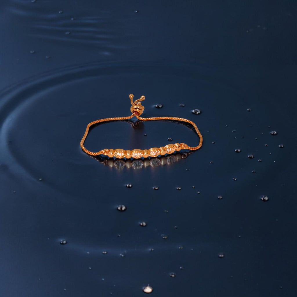 Lumivelle Bracelet