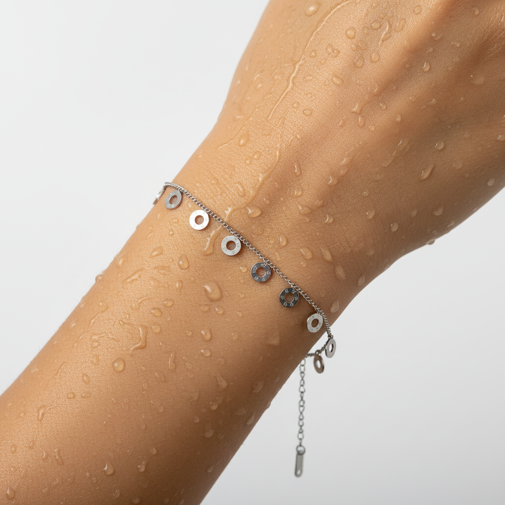 Minimal Circle Charm Silver Bracelet