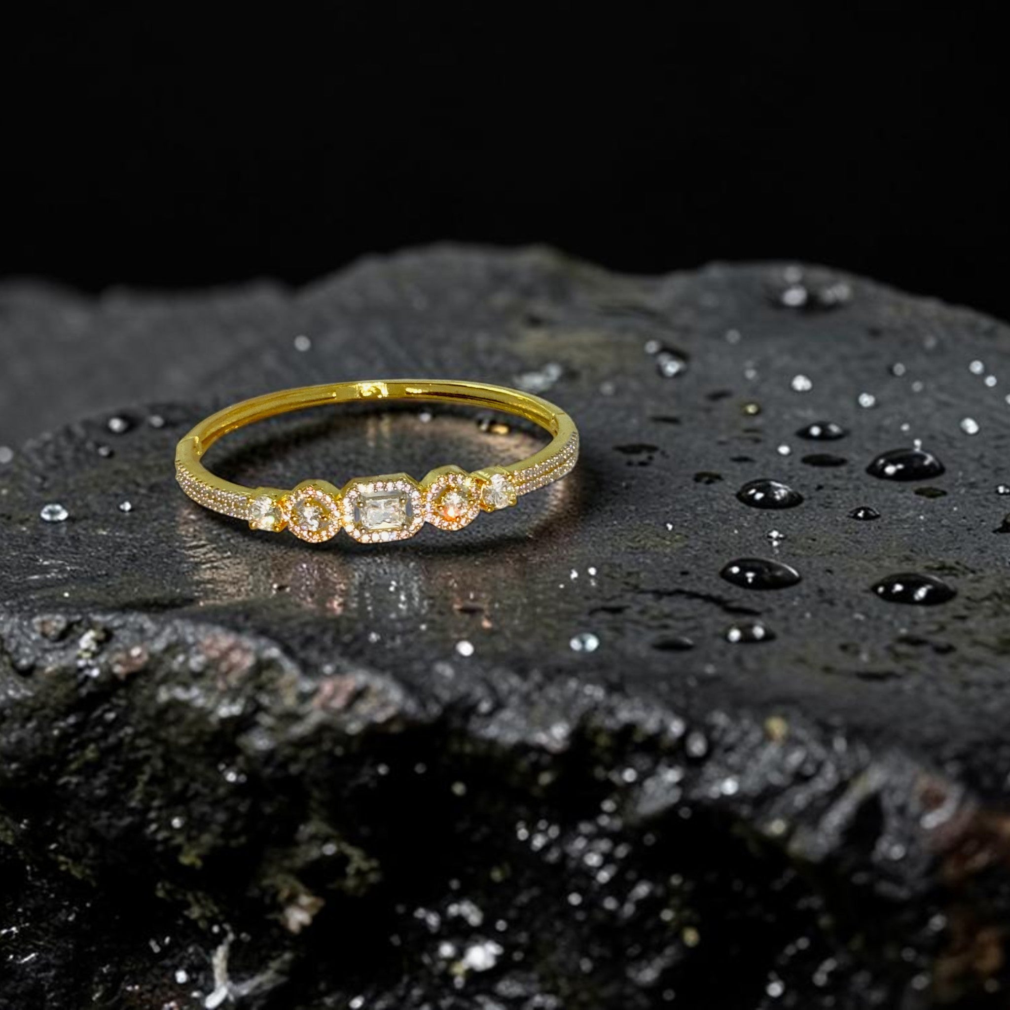 ✨ "Virelle Valay" Bracelet ✨