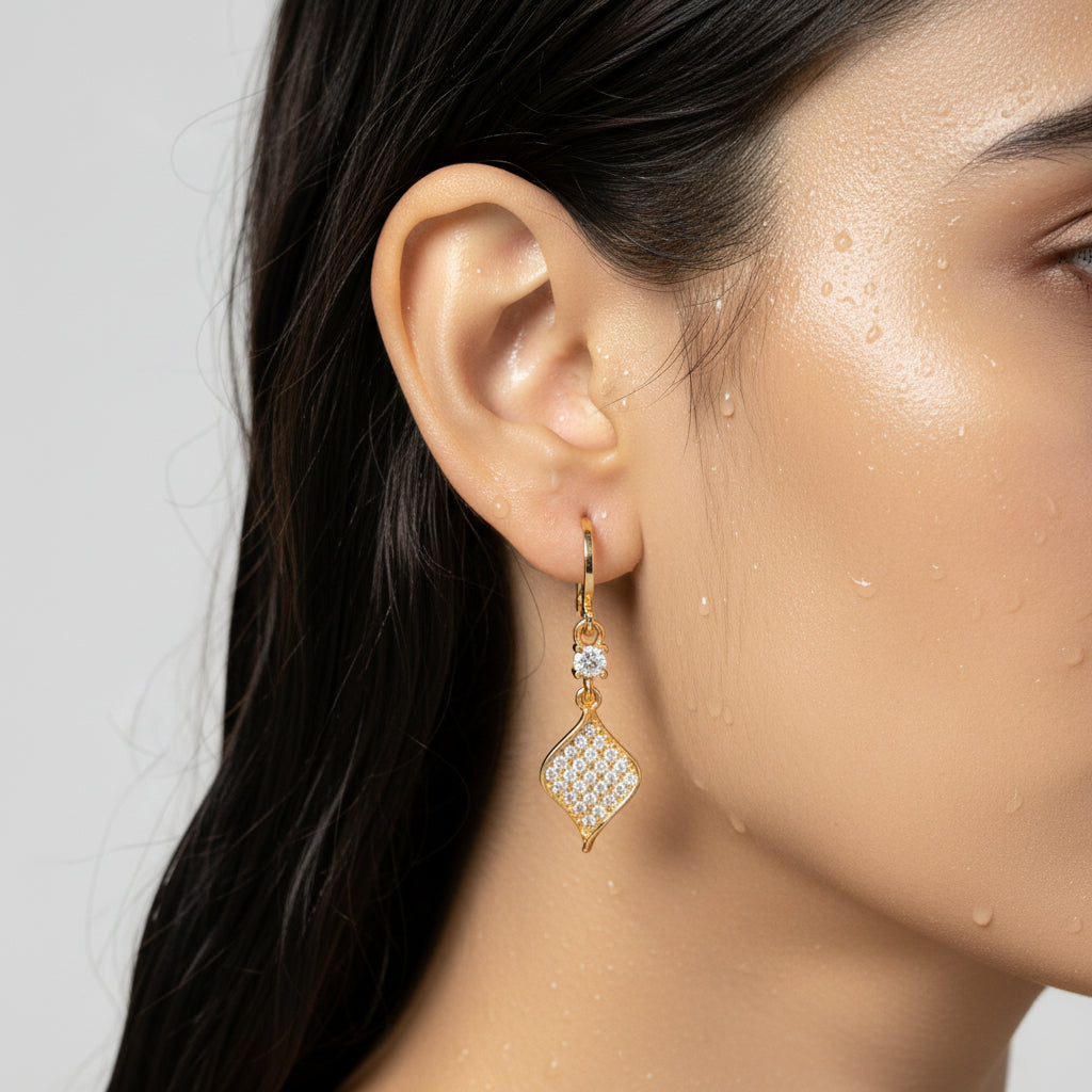 Minimal Spark Leaf Drop Gold earring
