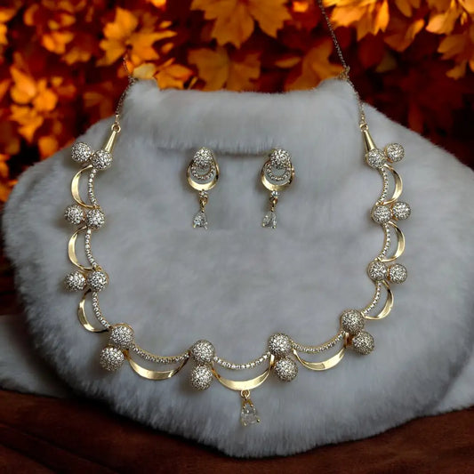 Moonlit Glamor Necklace and Earring Set