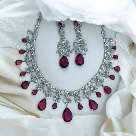 Majestic Allure Necklace Set