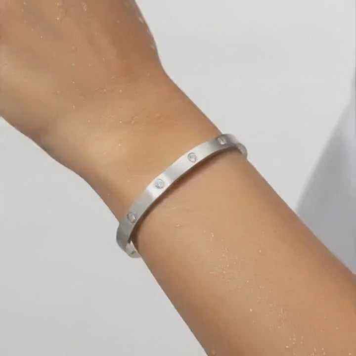 Luna Dot Bracelet
