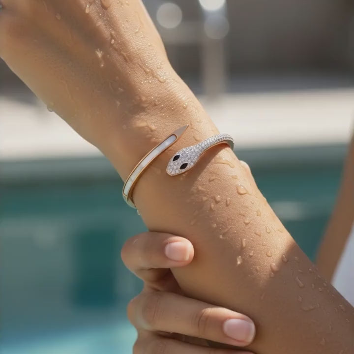 Serapha Gleam Bracelet