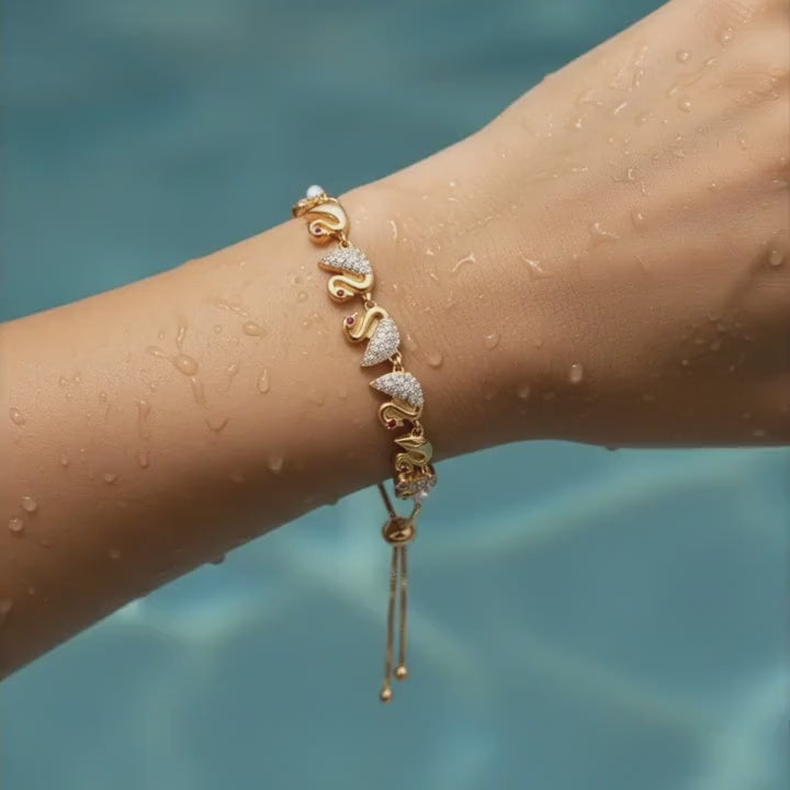 Serelune Swan Bracelet