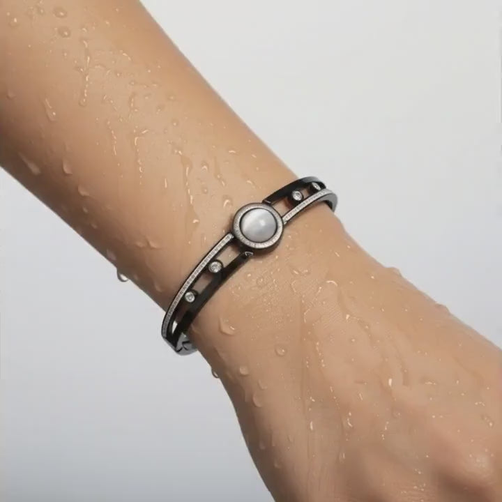 Noir Halo Statement Bracelet