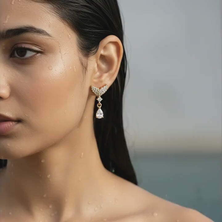 Graceful Sparkling Earrings