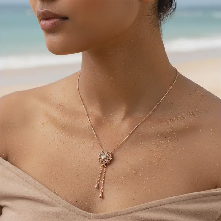 Gold Exquisite Necklace