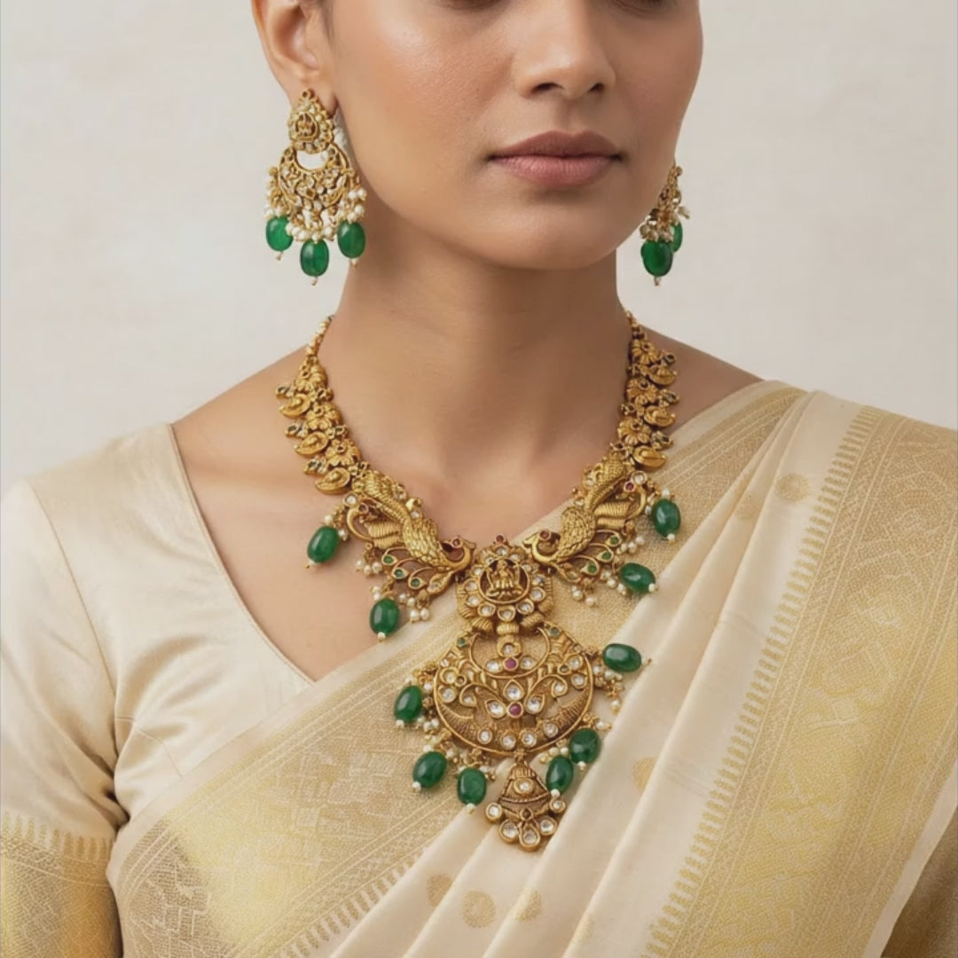 Royal Temple Jewelry Set