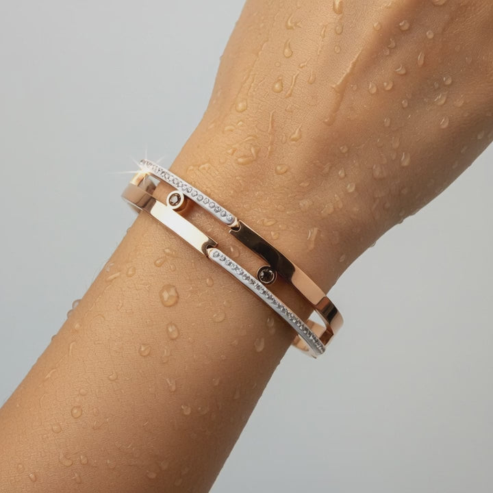 Rose Gold Crystal Line Bracelet