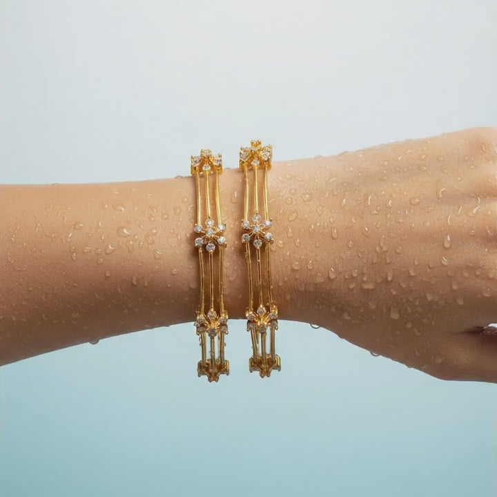 Gold Charming Bangle