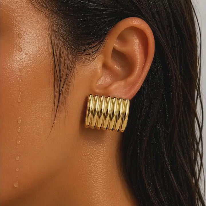 Sculptural Ribbed Rectangular Studs Earrings