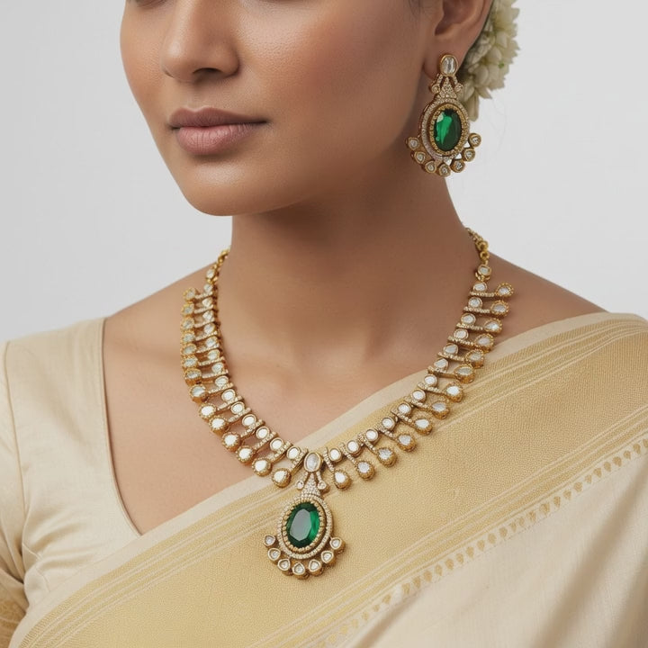 Emerald Regal Drop Necklace Set