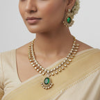 Emerald Regal Drop Necklace Set