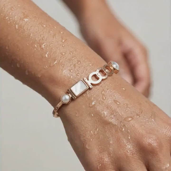 Modern Link Charm Bracelet