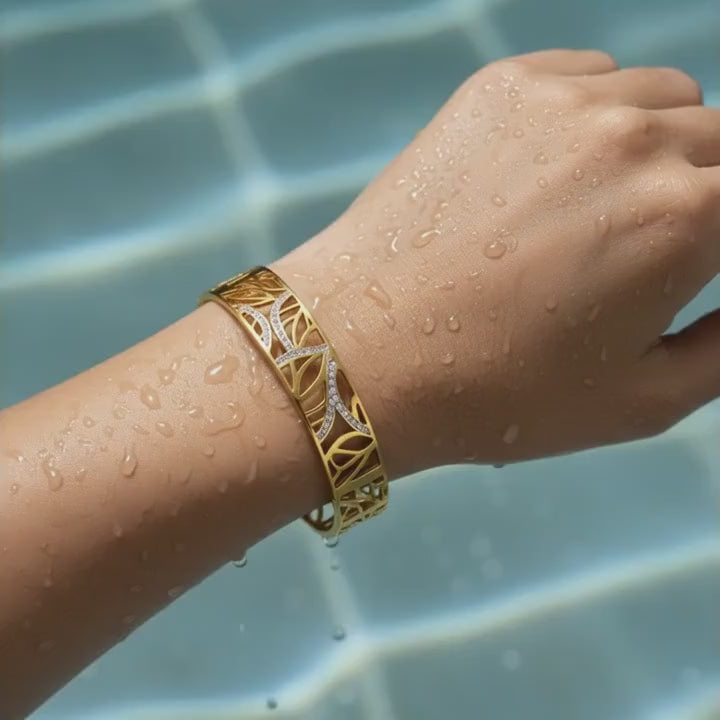 Elyra Prism Bracelet