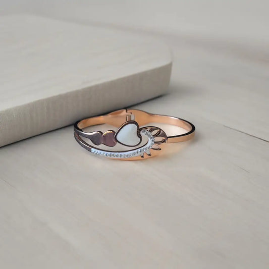 White Whispers Cuff